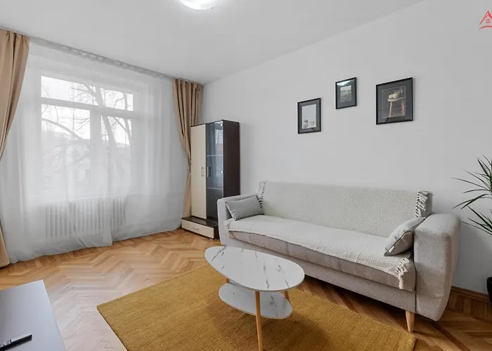 Eroilor Amazing Dambovita View * Bucureşti