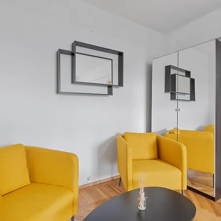 Eroilor Amazing Dambovita View *