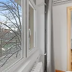Apartment Eroilor Amazing Dambovita View Bucharest