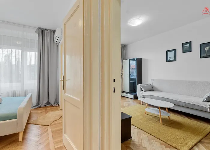 Eroilor Amazing Dambovita View Apartment